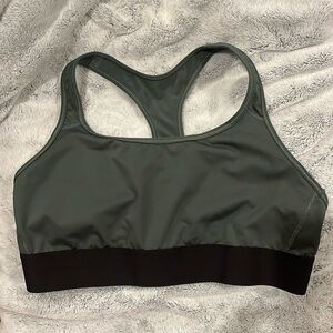Victoria Sport Women’s Sports Bra